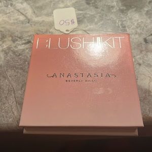Blush kit